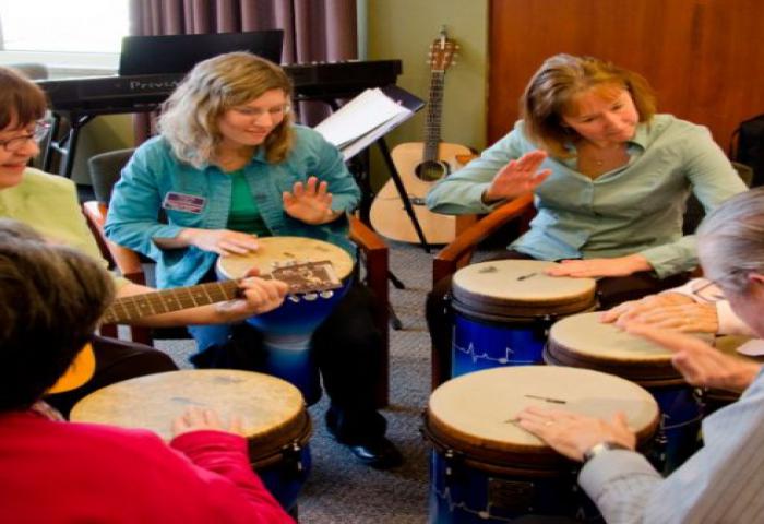 Terapi Musik Efektif Tingkatkan Kognisi Pasien Demensia